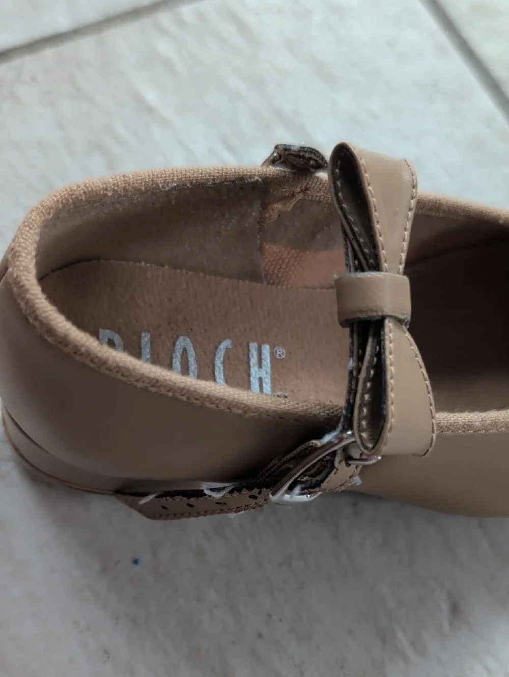 Bloch cute tan